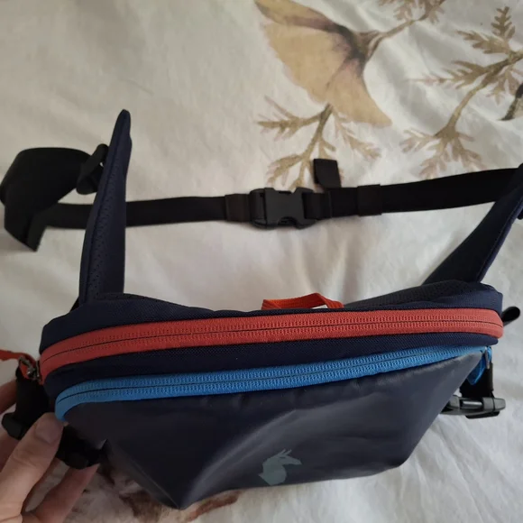 Cotopaxi Belt Bag - Picture 2 of 6